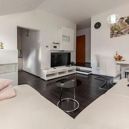 Apartment Cadys *