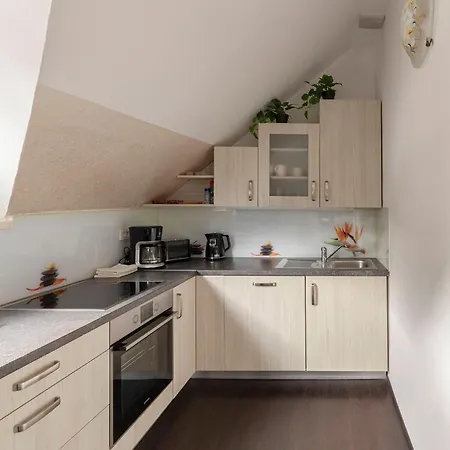 Cadys Apartment *